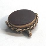 9ct gold swivel fob measures approx 28mm wide in good antique condition