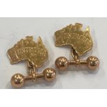 9ct Gold lined mens cufflinks depicting Australia, total approximate weight: 3.9g