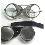 2 Pairs of vintage goggles damaged condition