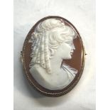 9ct gold mounted cameo brooch measures approx 38mm by 30mm good condition