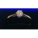Vintage 9ct .025 diamond ladies ring, approximate total weight 2.6g