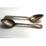 Pair of antique Georgian silver spoons each measures approx 17.5cm London silver hallmarks weight
