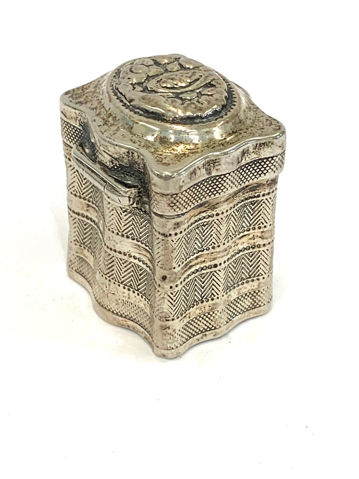 Antique dutch silver box - Image 3 of 5