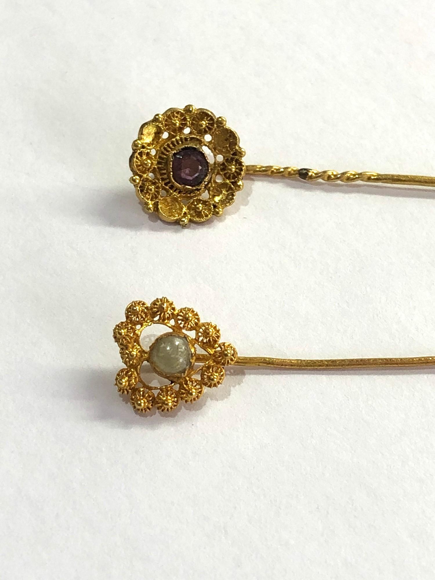 2 antique dutch gold stick pins acid test at least 14ct one set wit pearl the other an amethyst - Image 3 of 3