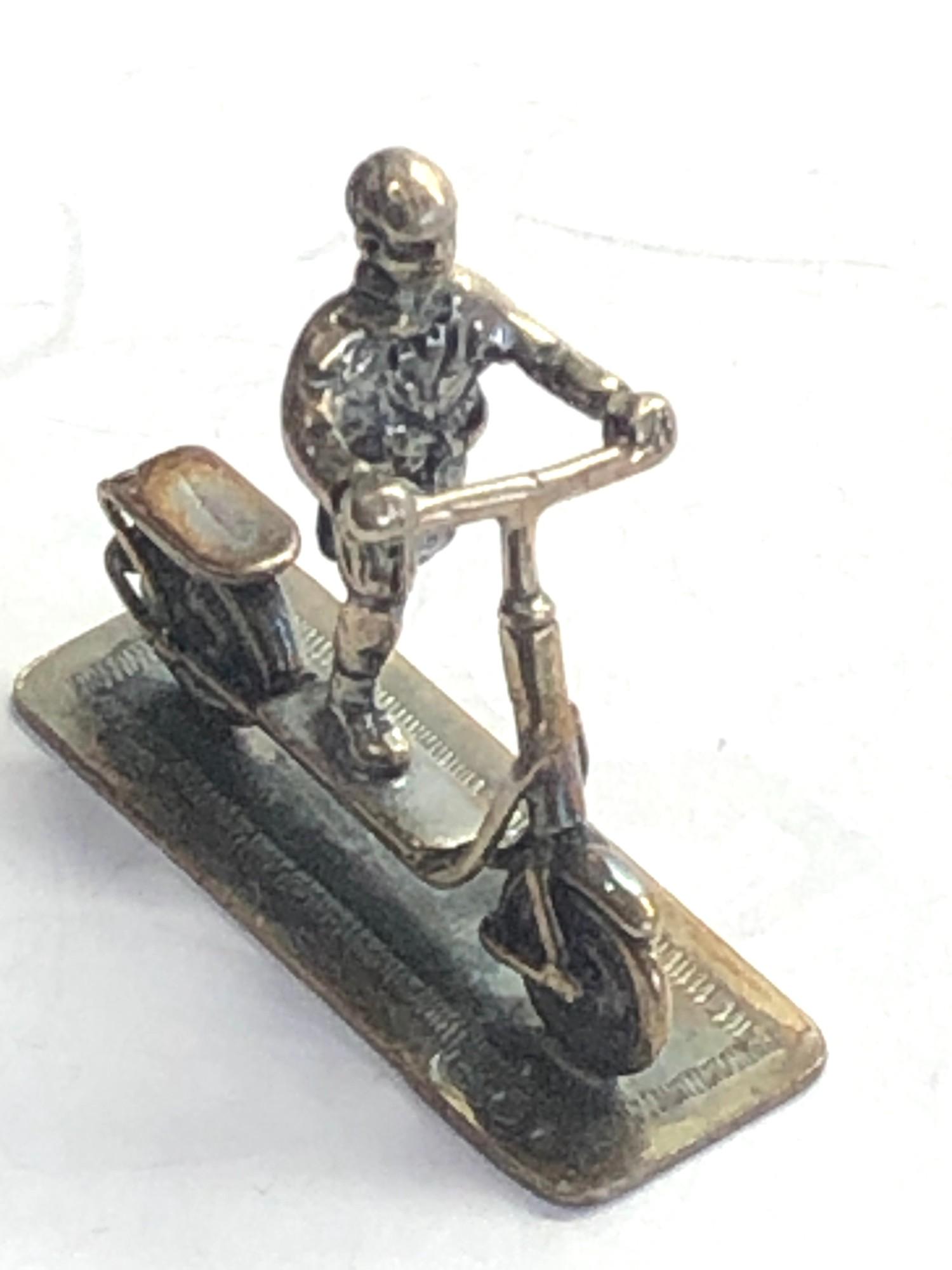 Vintage Dutch silver miniature boy on his scooter dutch silver hallmarks please see images for - Image 3 of 4