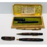 Boxed pair 14ct nip fountain pen and pencil,