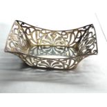Continental pierced silver sweet basket measure approx 11.5cm by 7cm height 3.8cm weight 55g
