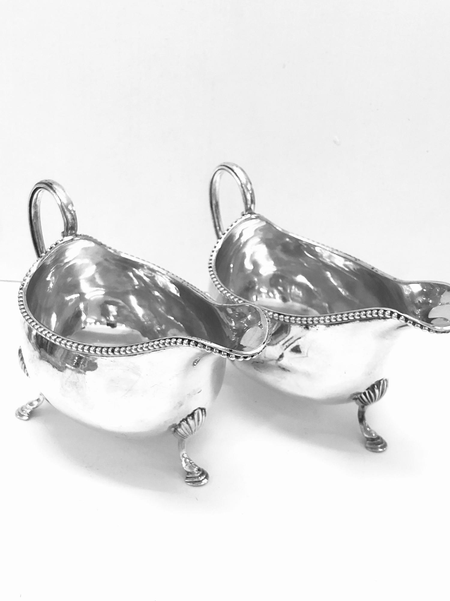 Pair of antique Georgian silver sauce boats london silver hallmarks date letter d weight 405g - Image 3 of 4