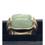 9ct gold Chinese jade & diamond ring size uk m weight 5g