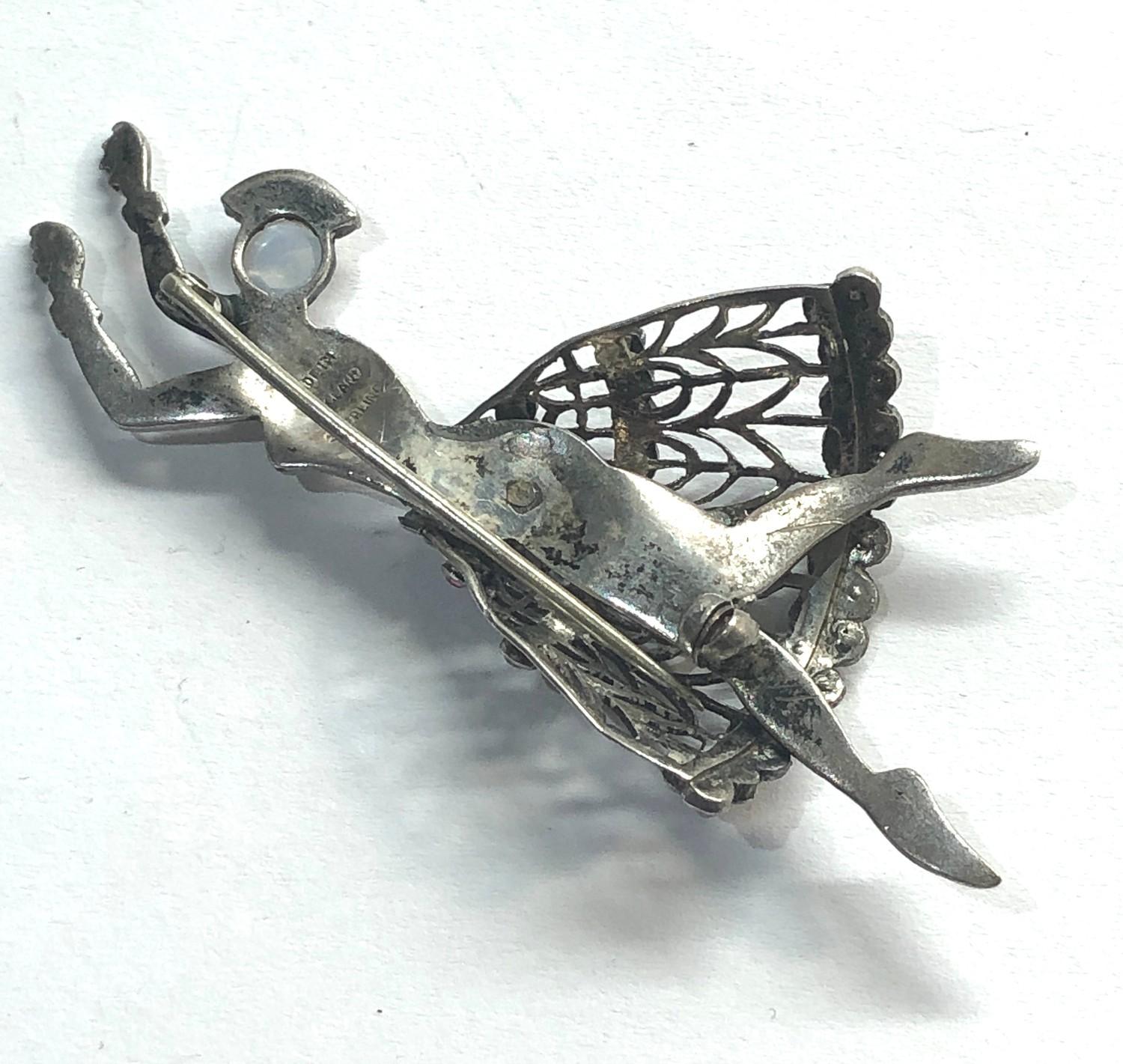 Vintage silver and stone set dancing girl brooch measures approx. 6.8cm please see images for - Image 3 of 3