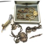 Selection of vintage and antique jewellery please see images for details