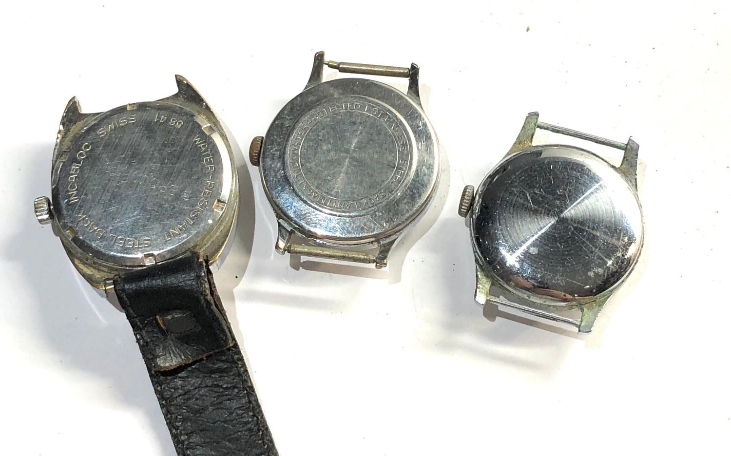3 Vintage gents wristwatches all ticking but no warranty given please see images for details - Image 2 of 2