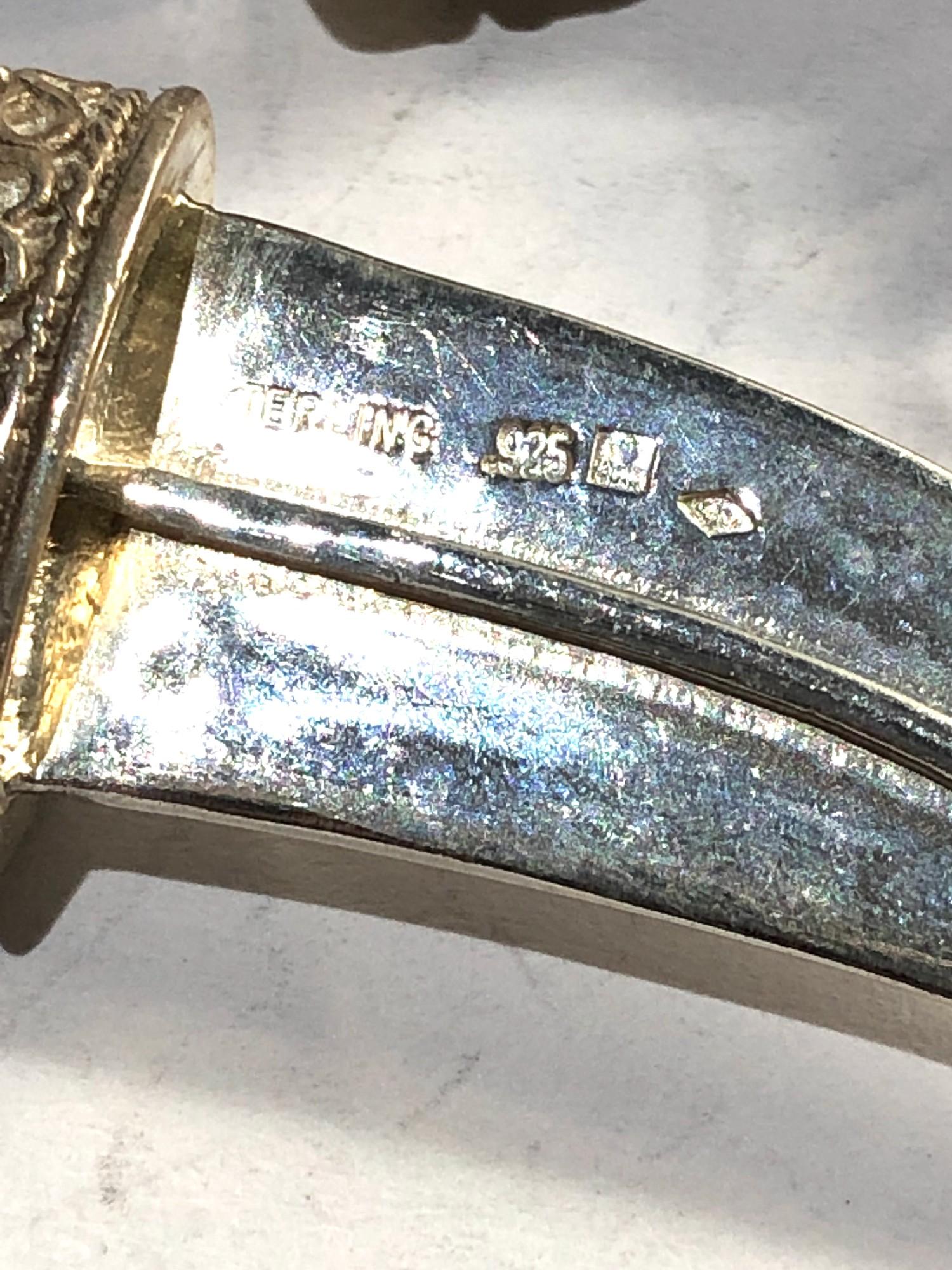 Miniature silver Jambiya hallmarks to blade measures approx 8cm by 6cm widest points please see - Image 3 of 3