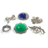 6 vintage silver brooches