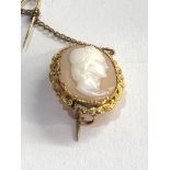 Antique 18ct gold frame hardstone cameo measures approx 20mm by 17mm xrt as 18ct gold