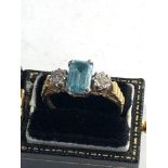Vintage 18ct gold diamond and blue stone ring weight 4g