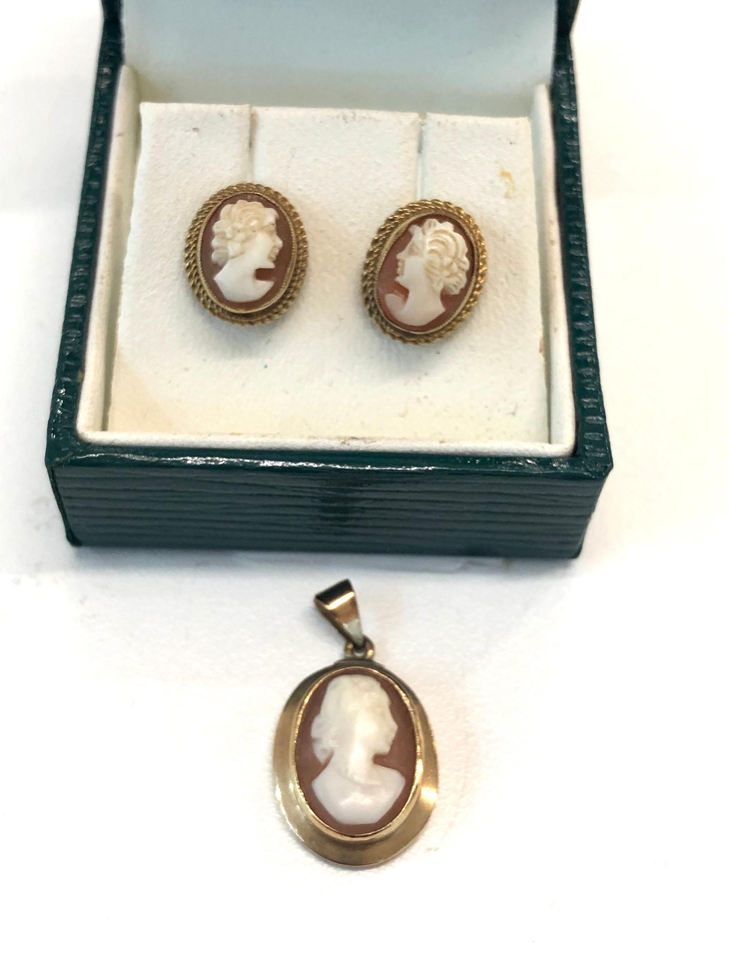 9ct gold cameo earrings and pendant