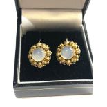 Fine antique 18ct gold and moonstone earrings measure approx 14mm dia