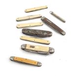 Selection of antique / vintage pocket knives