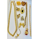 Selection of Joan Rivers costume jewellery to include necklaces, brooches, etc