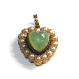 18ct gold heart shaped jade and seed-pearl pendant measures approx 19mm by 20mm weight 5g not