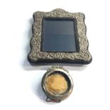 2 silver picture frames