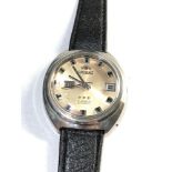 Vintage gents Orient automatic wristwatch day date in good overall condition working order but no