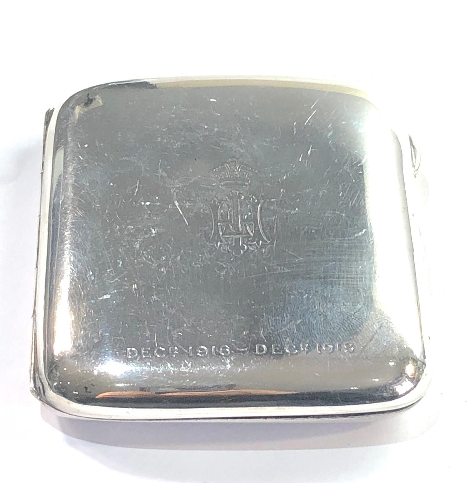 Silver cigarette case engraved crest dated 1916 weight 90g