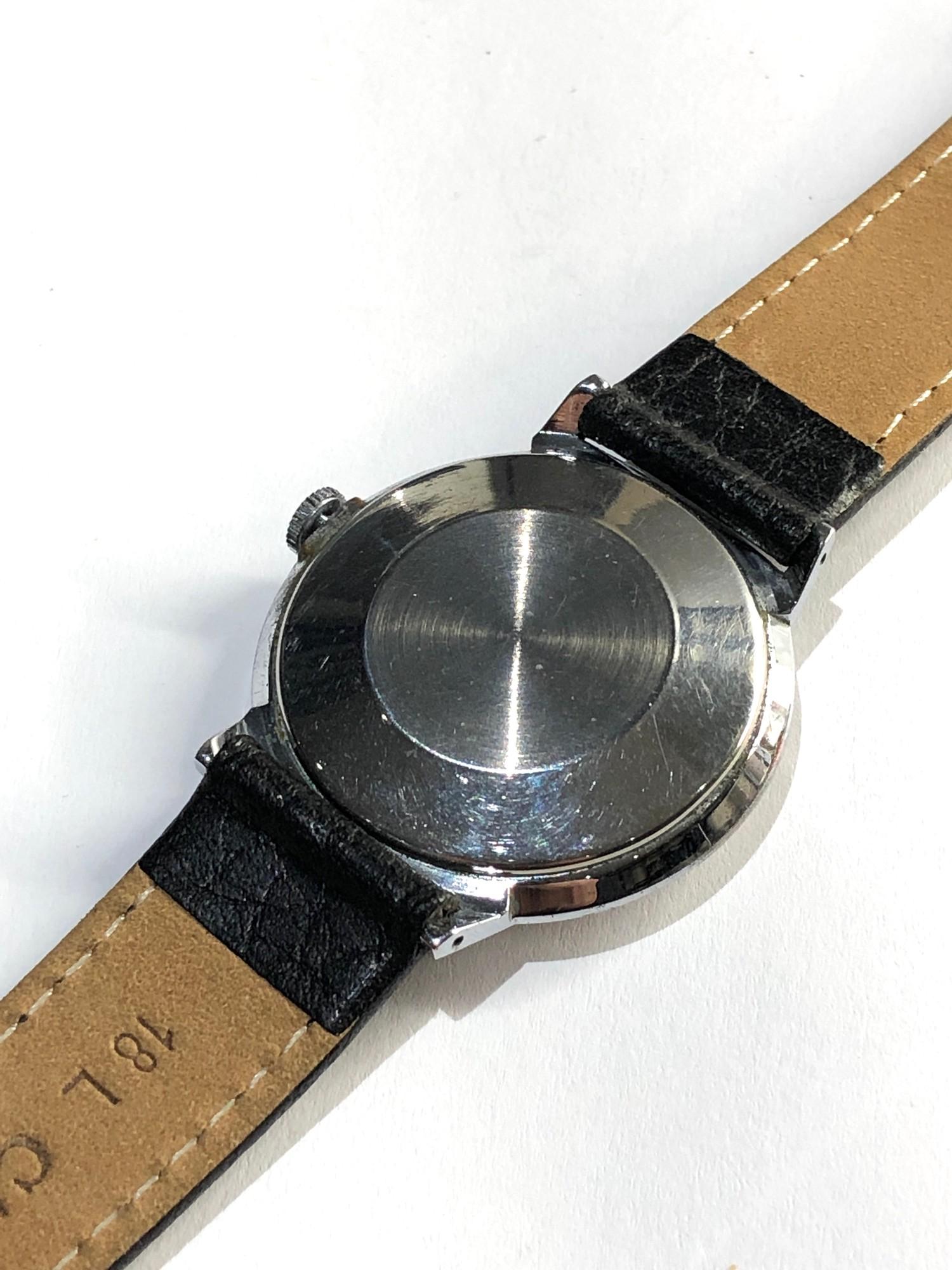 Vintage Smith's Astral gents wristwatch good overall condition watch winds and ticks - Image 3 of 4