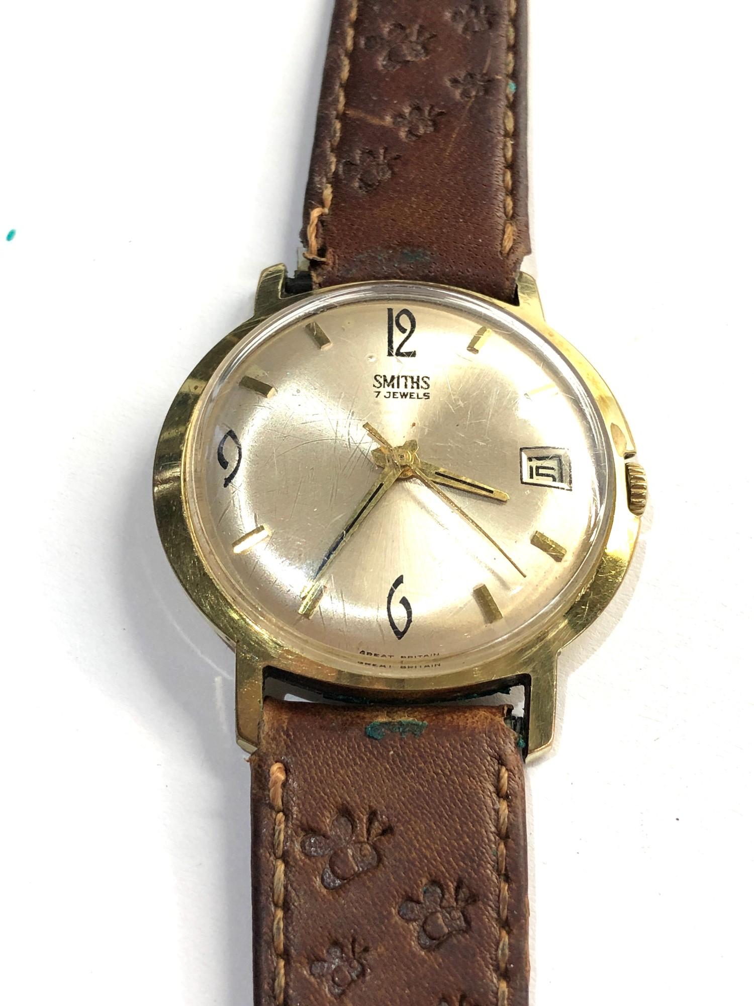 Vintage gents Smiths wristwatch winds and ticks but no warranty given - Image 2 of 3