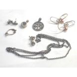 7 Pandora silver jewellery items