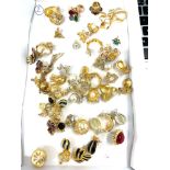 Selection of Joan Rivers jewellery, over all good condition