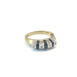 9ct Gold Diamond and Sapphire ring approx weight 2.5g