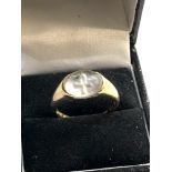 9ct Gold carved rock crystal ankh ring, ring size approx s