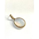 18ct Gold moonstone Pendant, this piece is in good overall condition
