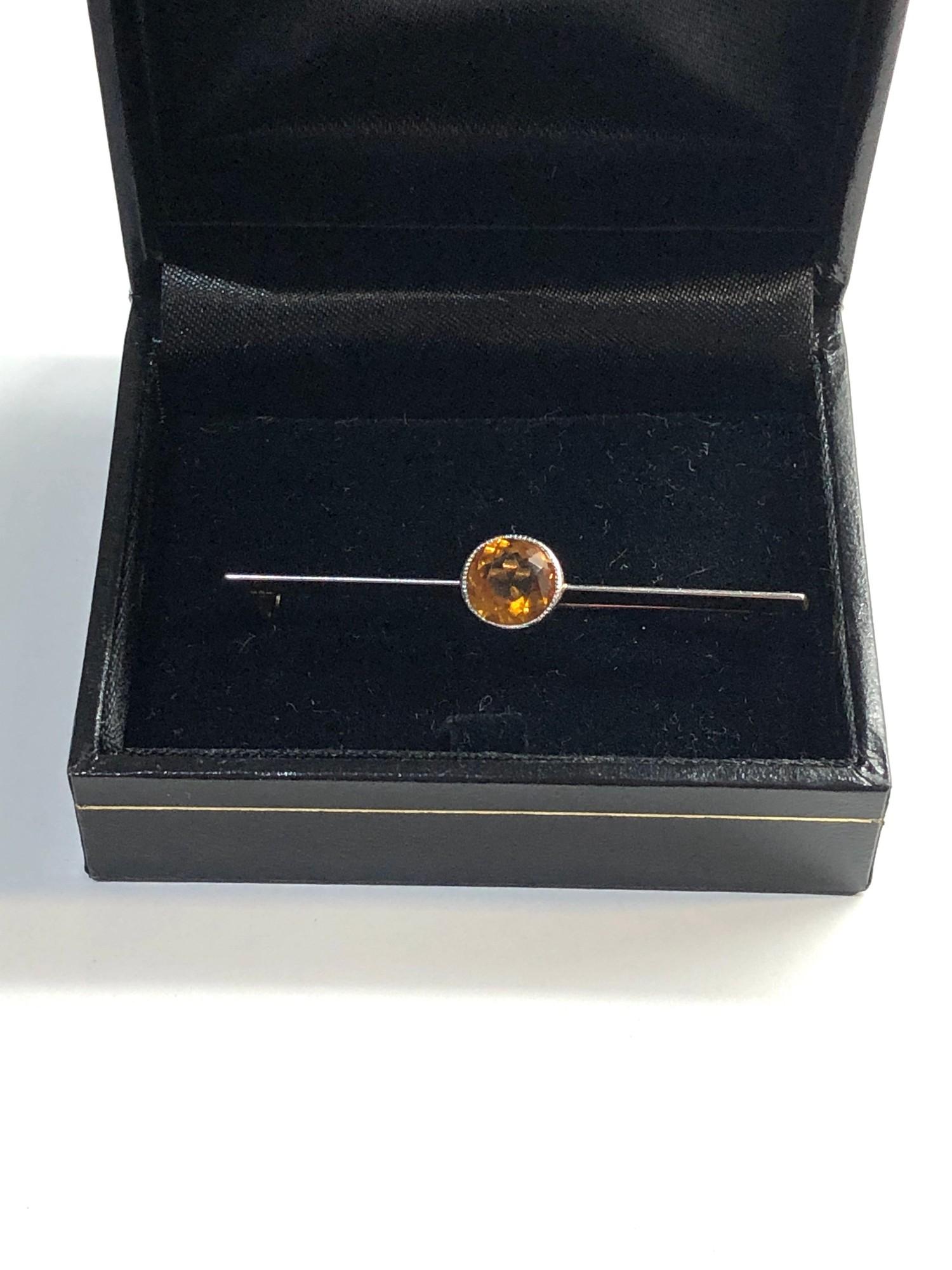 Antique high carat gold & citrine brooch measures approx49mm weight 4.3g - Image 5 of 5