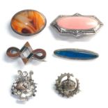 Selection of antique brooches