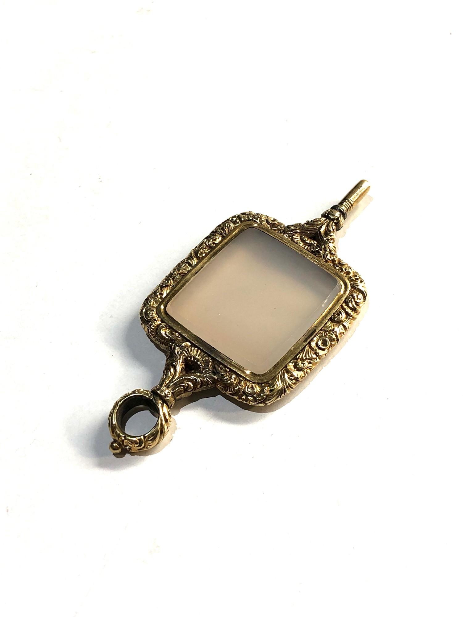 large gold agate set Georgian watch key, approximate weight 36.8, good overall condition - Bild 2 aus 3