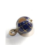 14ct gold world gem set pendant