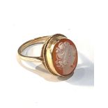 9ct gold cameo ring weight approx 4g