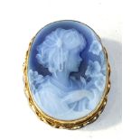 18ct gold mounted hard stone cameo pendant brooch measures approx 3.2cm by 2.4cm good condition