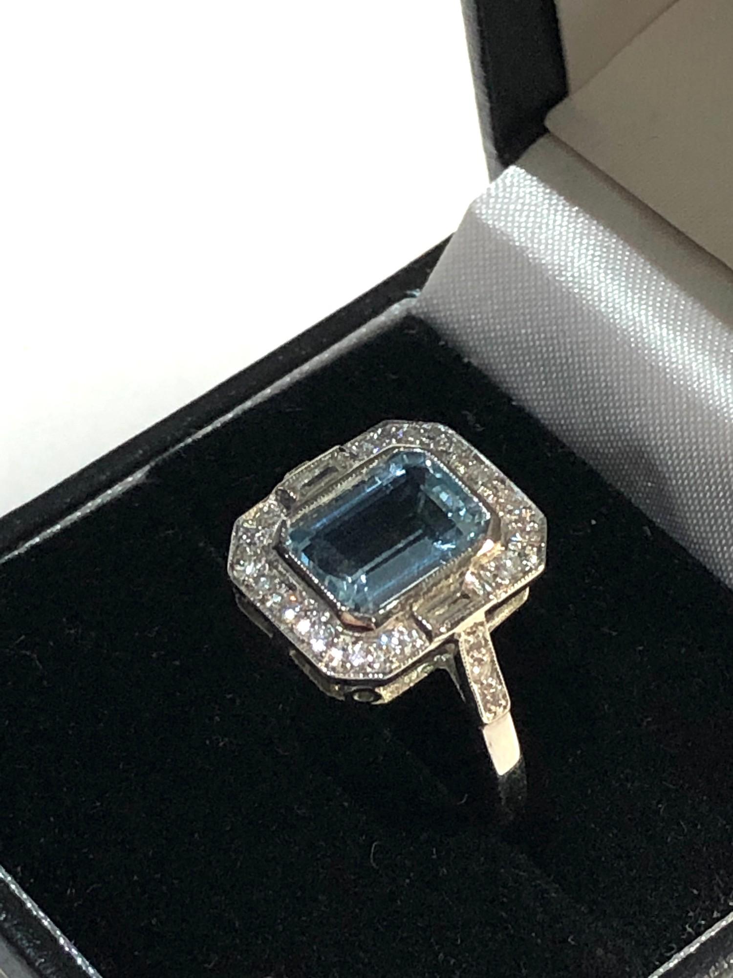 Platinum diamond and aquamarine ring central aquamarine is 2.28ct with approx 0.50ct diamonds - Image 3 of 4