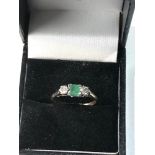 18ct gold diamond and emerald ring