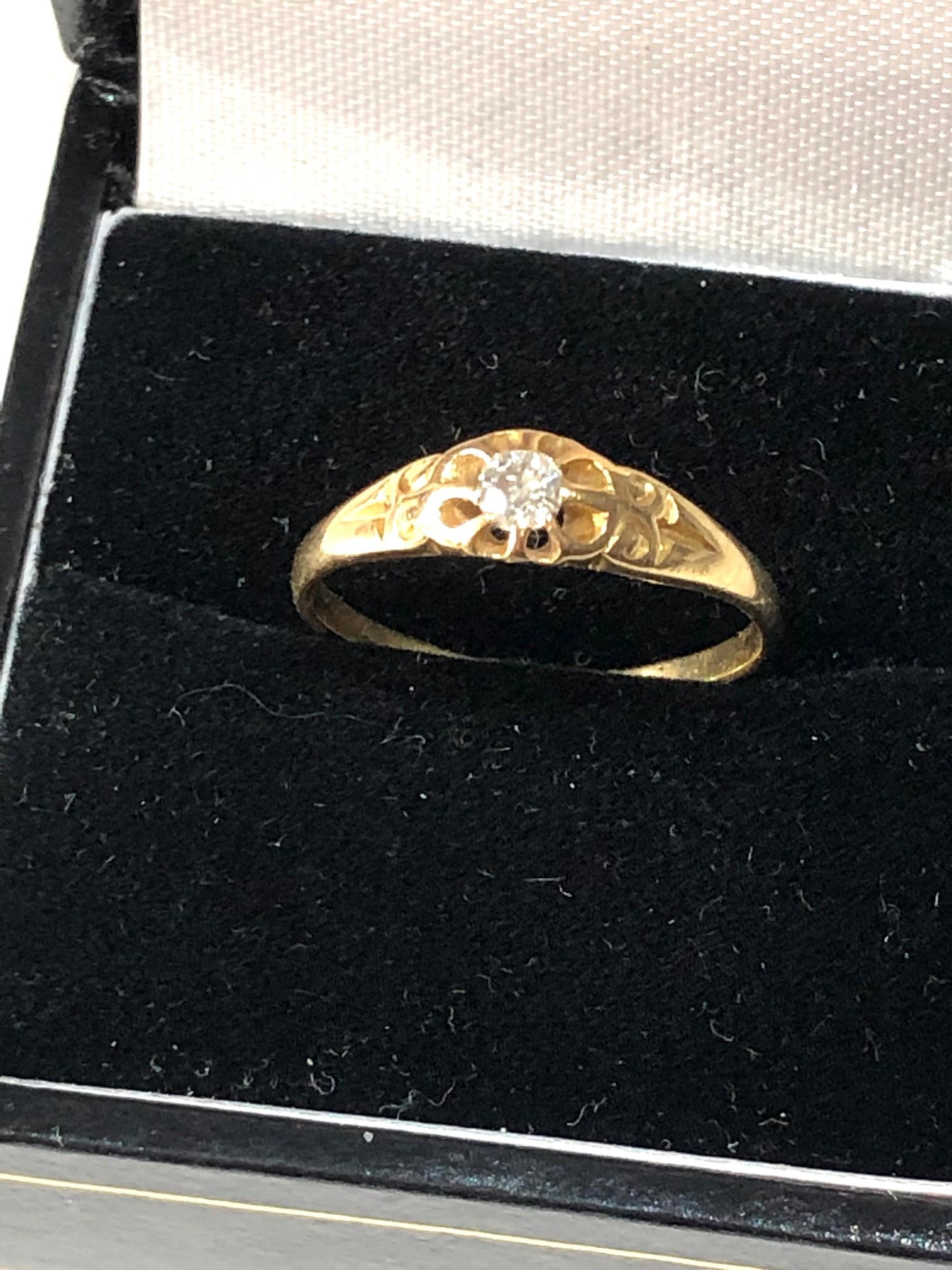 18ct gold diamond ring 2.6g