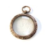 Antique 9ct gold picture pendant measures approx 4.6cm by 3.4cm widest points weight 7.1g