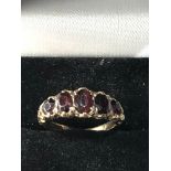 9ct gold garnet ring