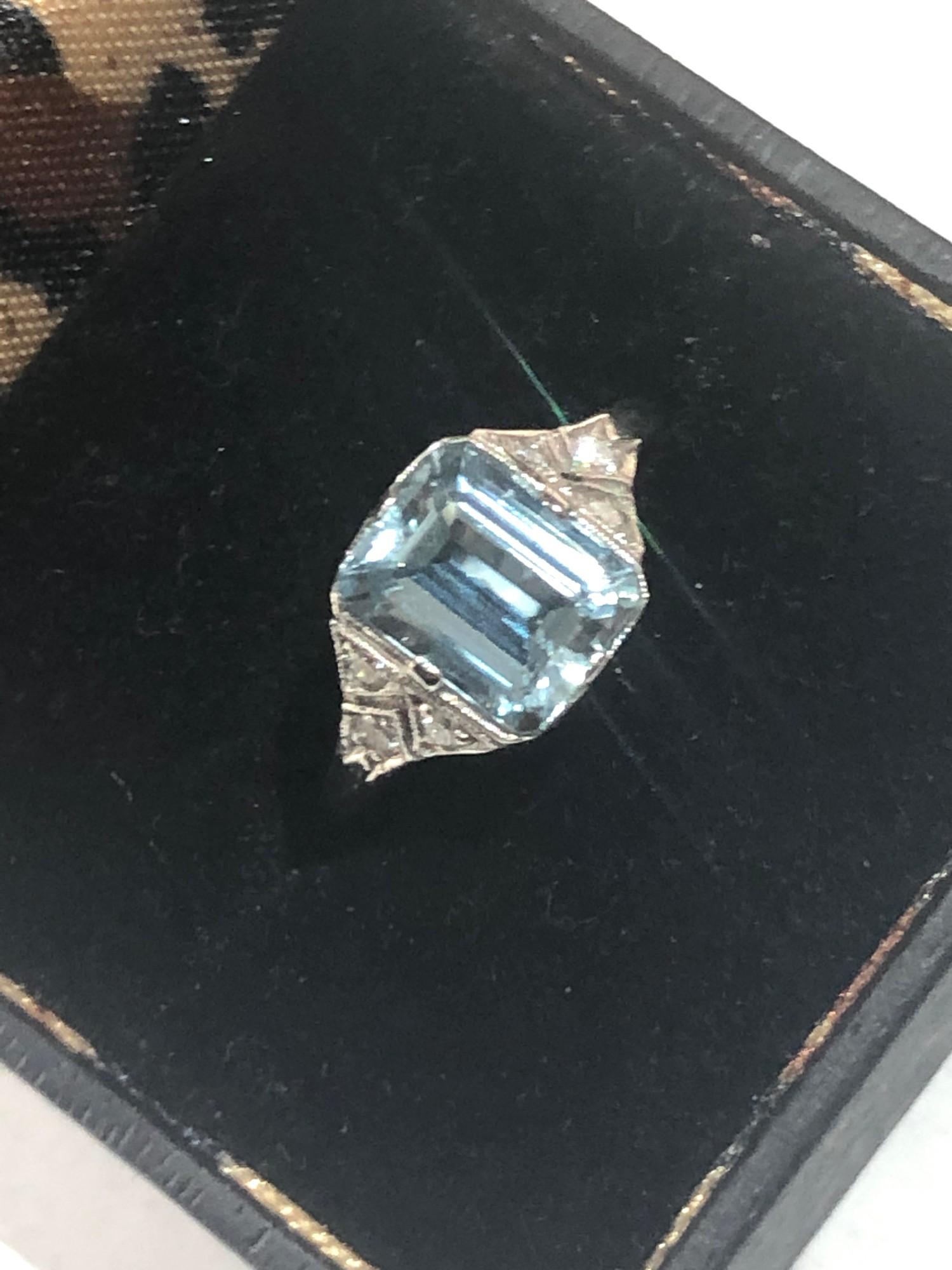 Fine diamond and Aquamarine ring large central aqua is 2.40 ct with diamonds around set in platinum - Image 2 of 4