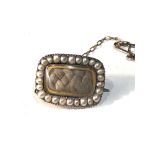 Antique georgian gold and seed-pearl mourning brooch measures approx 2.3cm by 1.7cm in good