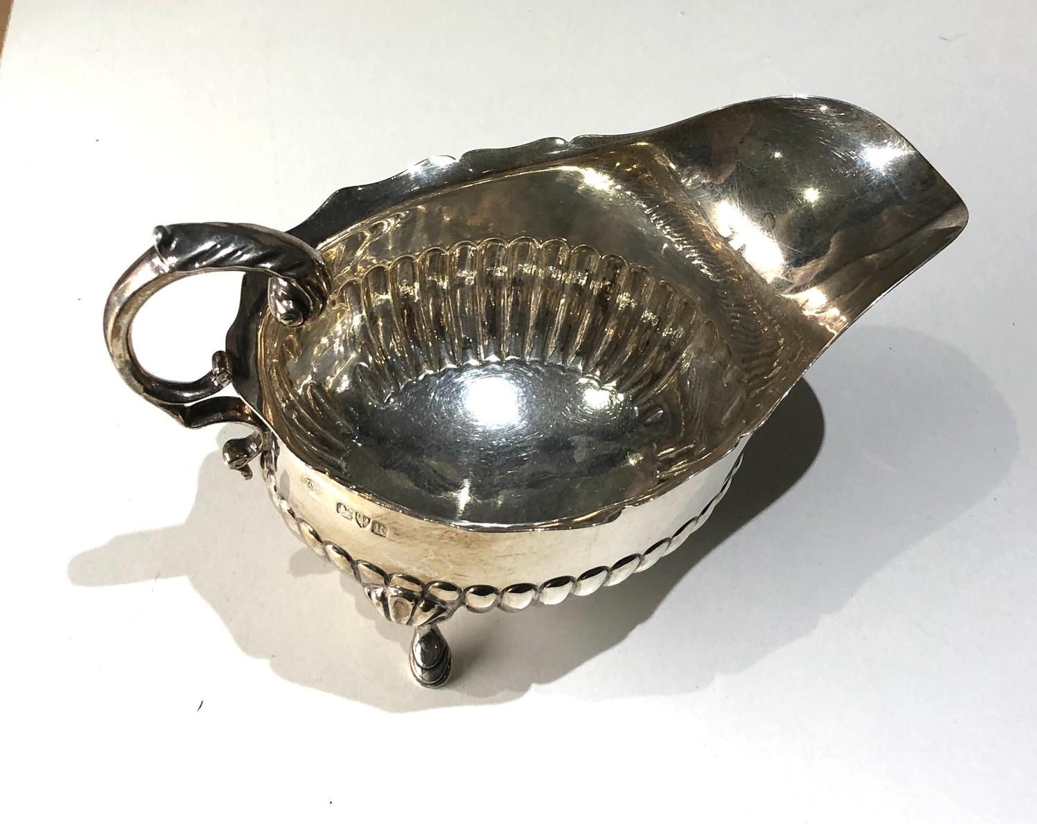 silver gravy boat chester silver hallmarks weight 150g - Image 2 of 3