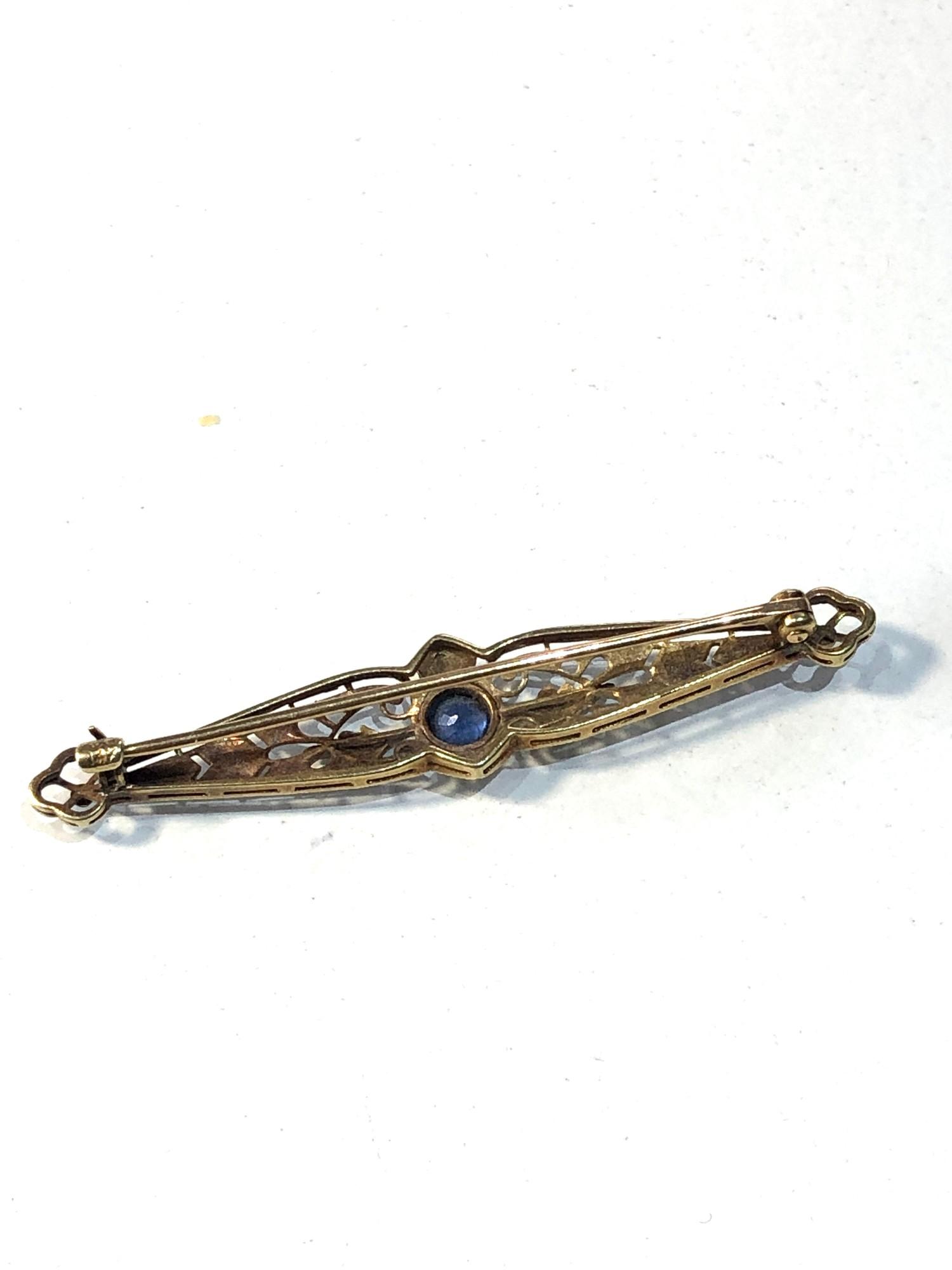 Vintage 14ct gold and platinum sapphire brooch measures approx 5.3cm by 1cm weight - Image 3 of 3
